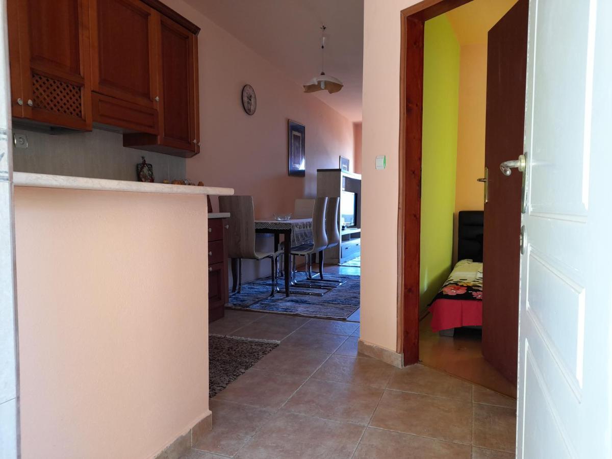 הרצג-נובי Villa Garden Apartments מראה חיצוני תמונה
