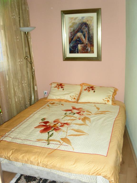 הרצג-נובי Villa Garden Apartments חדר תמונה
